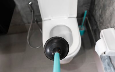 3 dicas rápidas para desentupir vaso sanitário